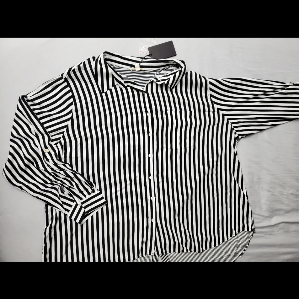 NWT Jane and Delancy Striped Blouse